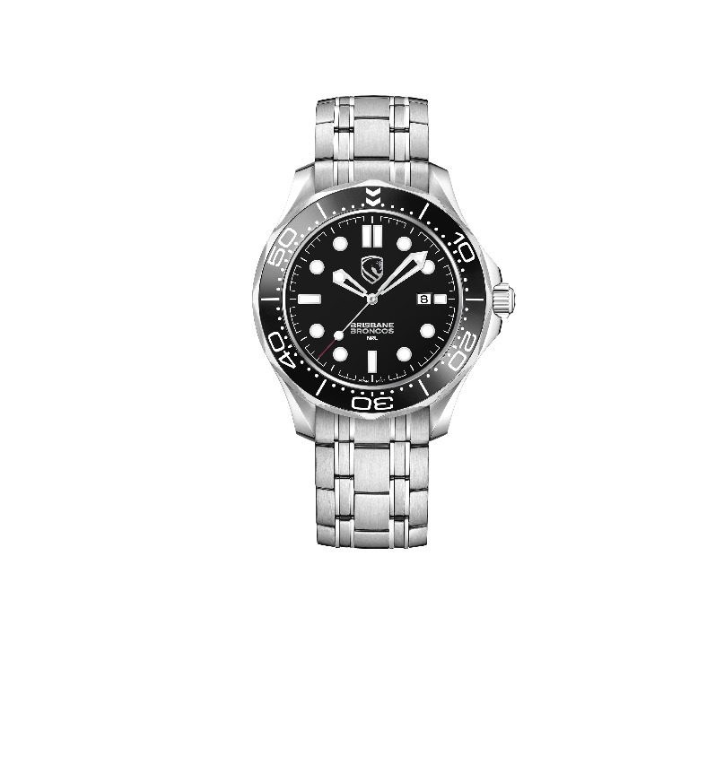 Full view of the MatchTimer Home Series on its stainless steel bracelet